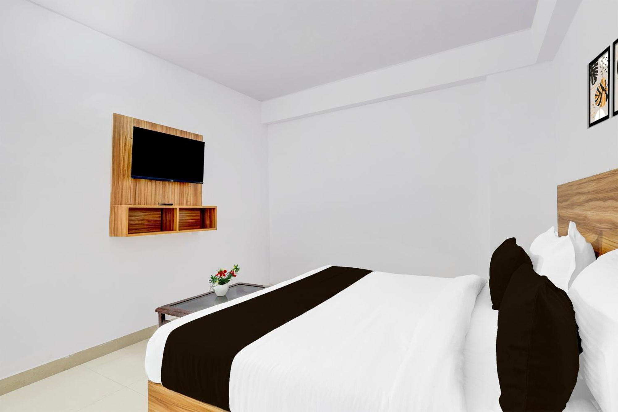 Hotel O Ocean Plaza New Delhi Luaran gambar