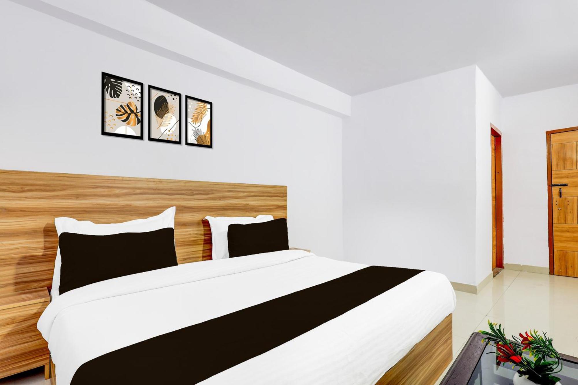 Hotel O Ocean Plaza New Delhi Luaran gambar