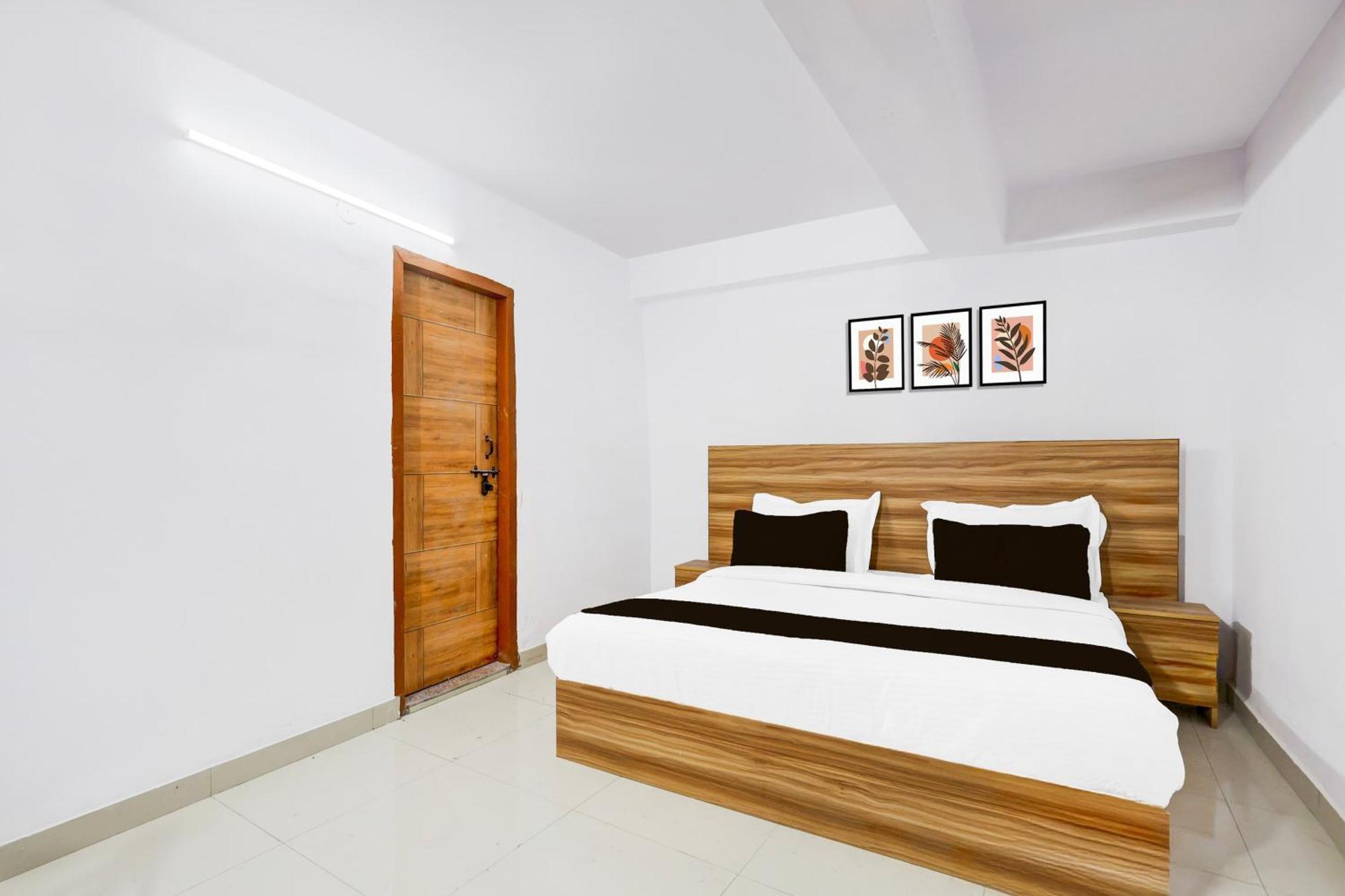 Hotel O Ocean Plaza New Delhi Luaran gambar