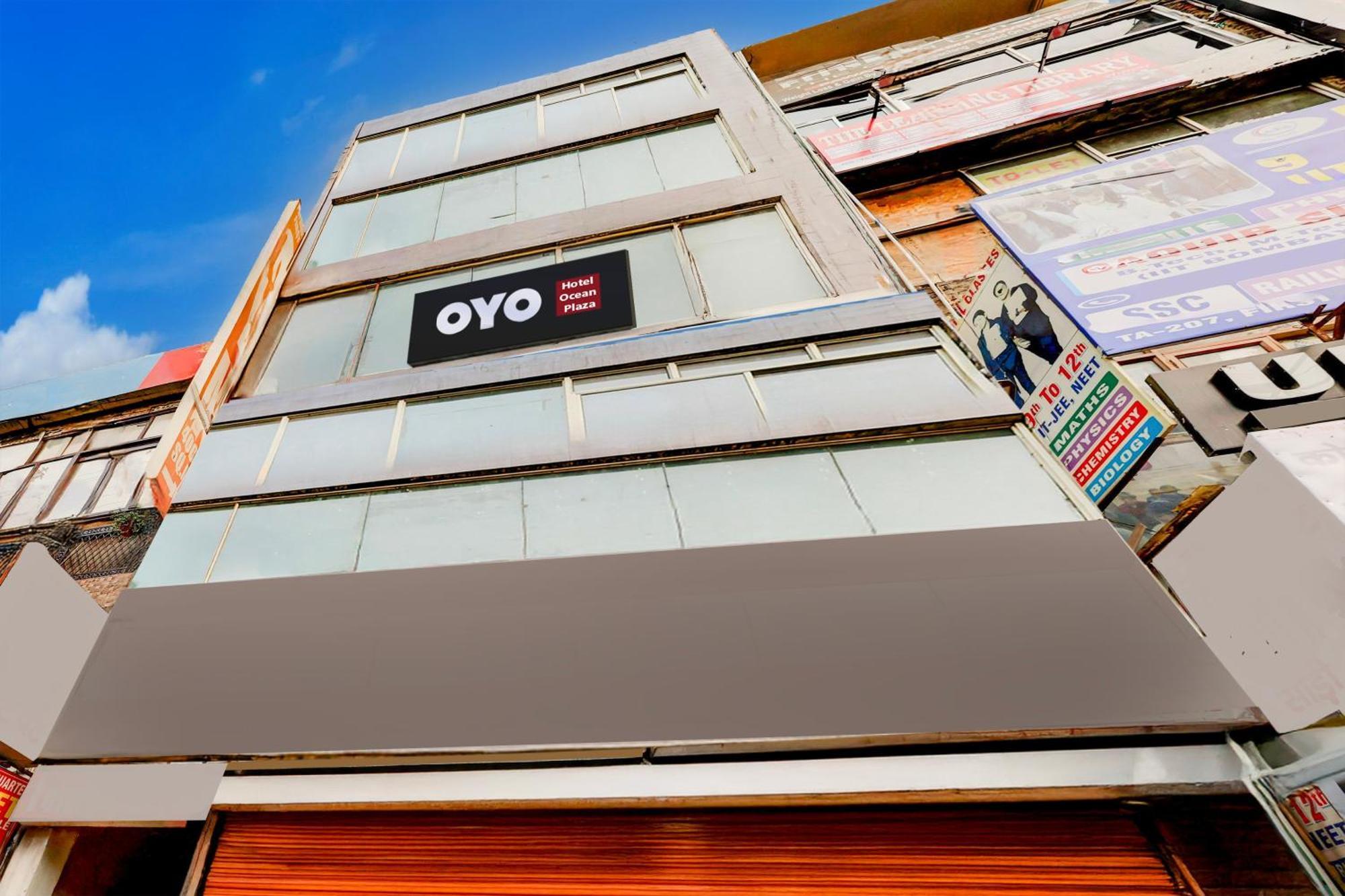 Hotel O Ocean Plaza New Delhi Luaran gambar